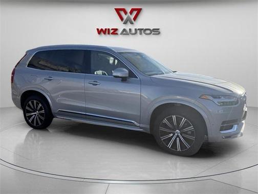 2024 Volvo XC90 B5 Plus Bright Theme