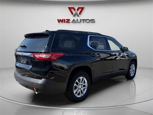 2021 Chevrolet Traverse LT Cloth