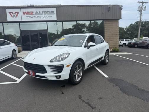 2017 Porsche Macan Base