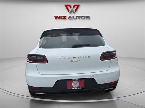 2017 Porsche Macan Base