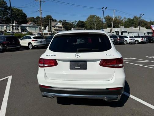 2017 Mercedes-Benz GLC 300 Base 4MATIC