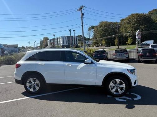 2017 Mercedes-Benz GLC 300 Base 4MATIC