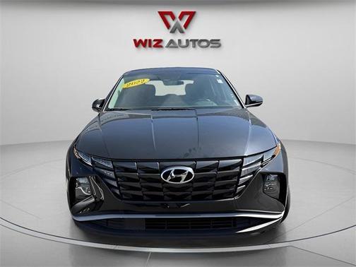 2022 Hyundai TUCSON SE
