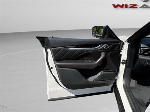 2021 Maserati Levante Base