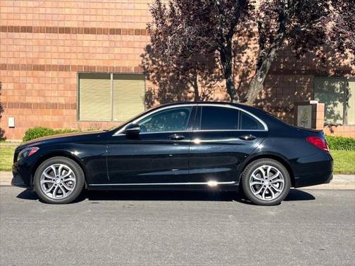2015 Mercedes-Benz C-Class C 300 4MATIC AWD 4dr Sedan