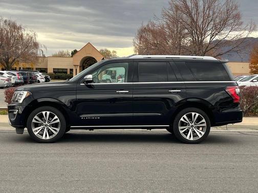2020 Ford Expedition Platinum 4x4 4dr SUV