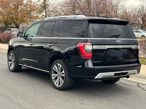 2020 Ford Expedition Platinum 4x4 4dr SUV