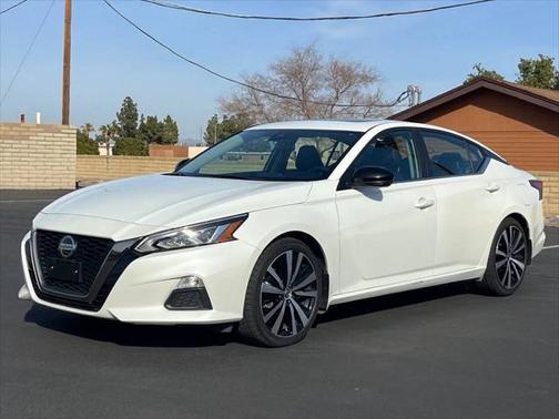 2021 Nissan Altima 2.0 SR 4dr Sedan