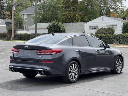 2019 Kia Optima EX