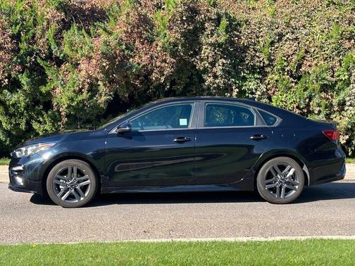 2021 Kia Forte GT-Line