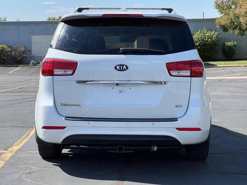 2016 Kia Sedona SX
