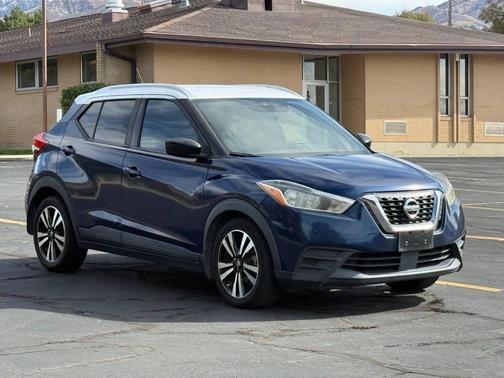 2020 Nissan Kicks SV
