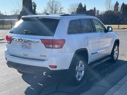 2013 Jeep Grand Cherokee Laredo