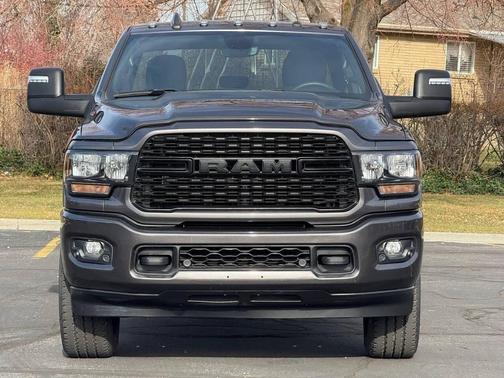 2024 RAM 2500 Big Horn 4x4 4dr Crew Cab 6.3 ft. SB Pickup