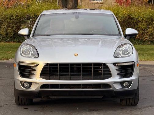 2016 Porsche Macan S AWD 4dr SUV