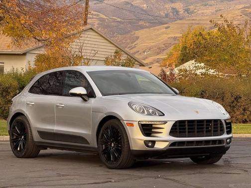 2016 Porsche Macan S AWD 4dr SUV