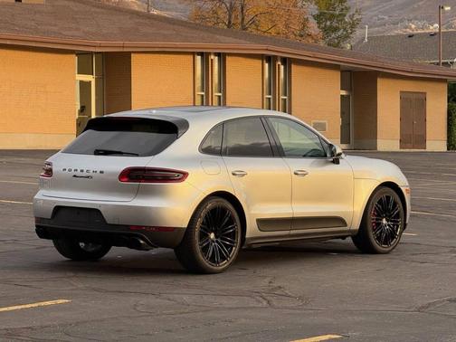 2016 Porsche Macan S AWD 4dr SUV