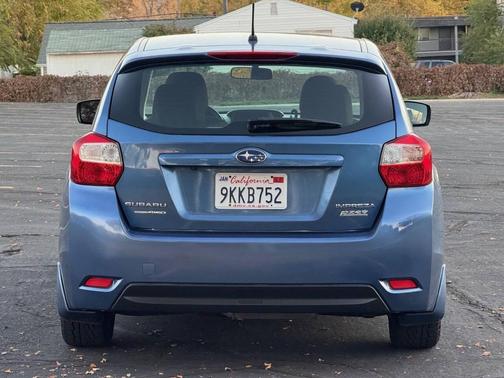 2015 Subaru Impreza 2.0i Premium