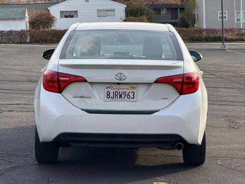 2019 Toyota Corolla SE