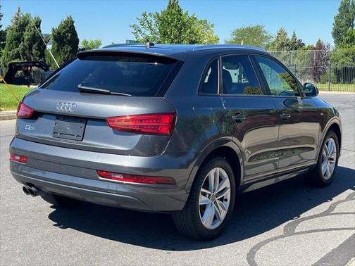 2018 Audi Q3 2.0T Premium