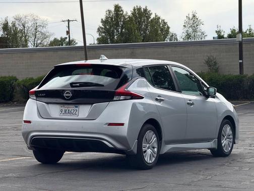 Silver 2023 Nissan Leaf S 4dr Hatchback