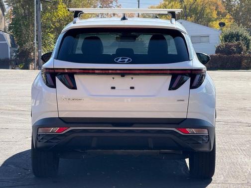2022 Hyundai TUCSON SEL AWD 4dr SUV