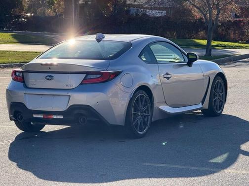 2023 Subaru BRZ Limited 2dr Coupe 6A