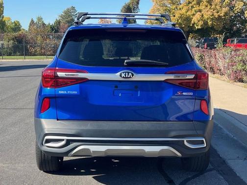 2021 Kia Seltos S Turbo AWD 4dr SUV