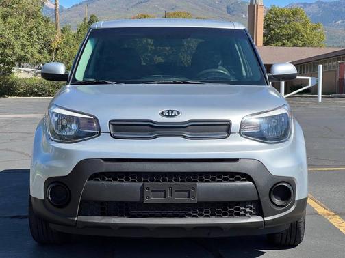 2019 Kia Soul Base
