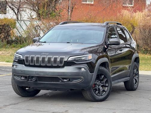 2019 Jeep Cherokee Trailhawk Elite