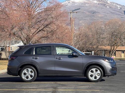 2023 Honda HR-V LX