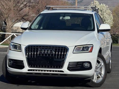2017 Audi Q5 2.0T Premium Plus