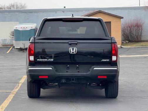 2020 Honda Ridgeline Sport