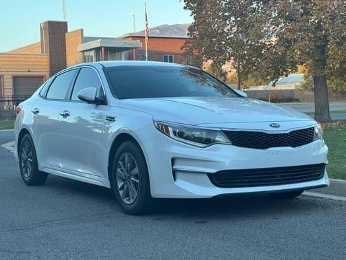 2018 Kia Optima LX Turbo