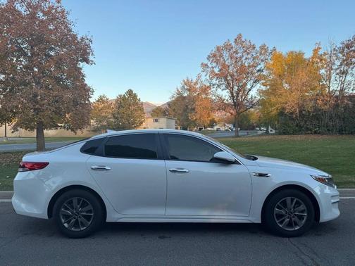 2018 Kia Optima LX Turbo
