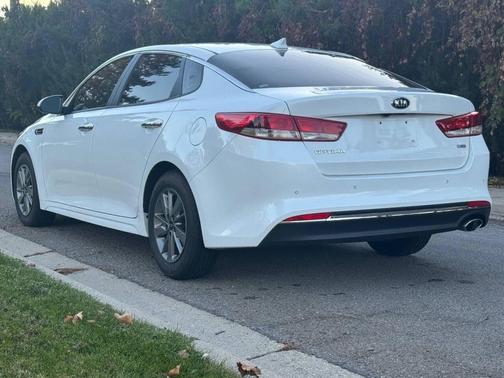 2018 Kia Optima LX Turbo