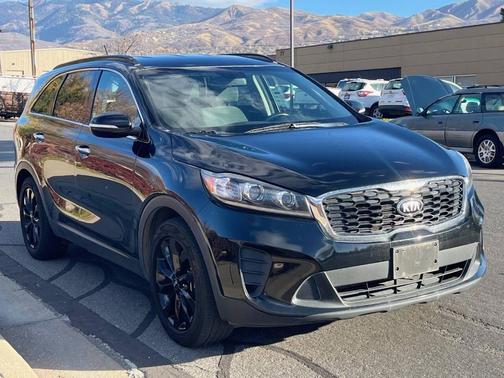 2019 Kia Sorento S