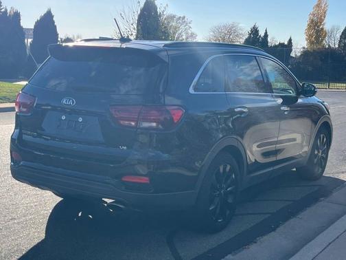 2019 Kia Sorento S