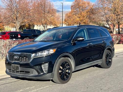 2019 Kia Sorento S