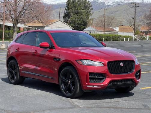 2017 Jaguar F-PACE 35t R-Sport