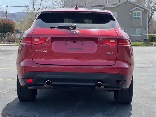2017 Jaguar F-PACE 35t R-Sport