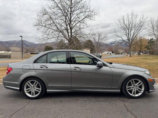 2012 Mercedes-Benz C-Class C 300 4MATIC Sport