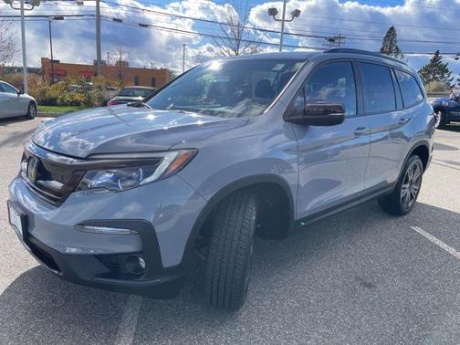2022 Honda Pilot AWD Sport