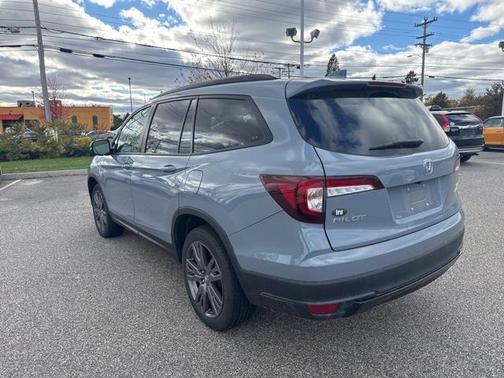 2022 Honda Pilot AWD Sport