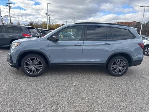 2022 Honda Pilot AWD Sport