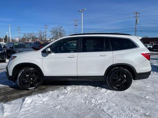 2022 Honda Pilot AWD Special Edition
