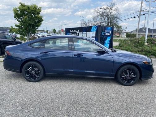 2025 Honda Accord Sport SE 1.5T
