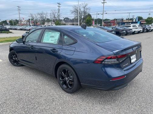 2025 Honda Accord Sport SE 1.5T