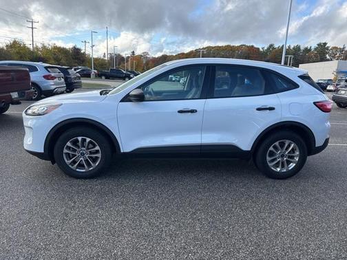 2022 Ford Escape S