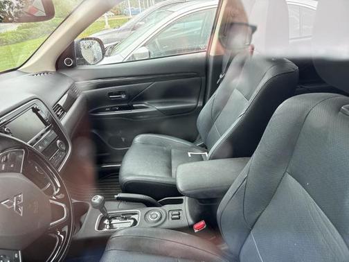 2016 Mitsubishi Outlander GT